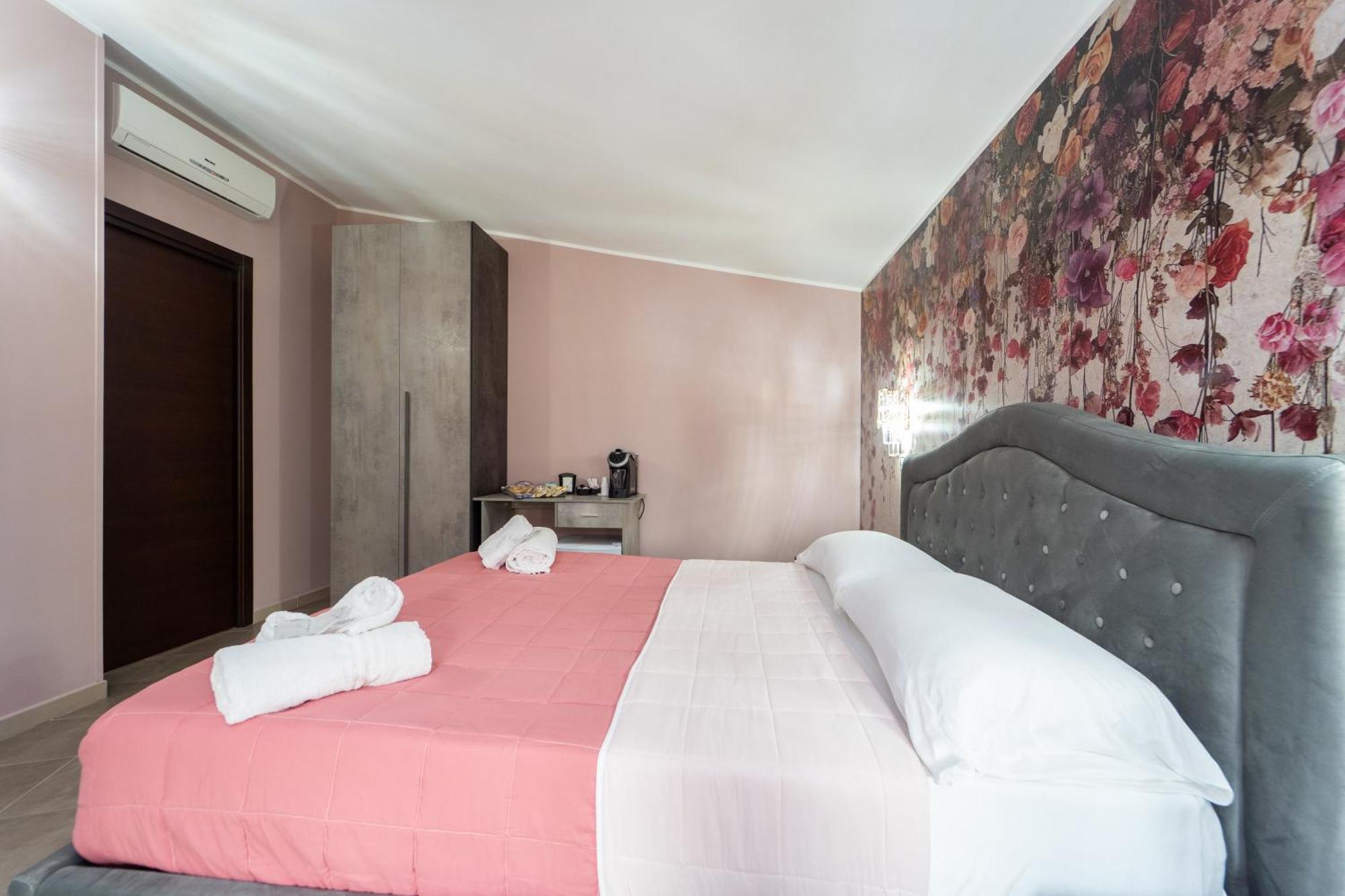 Rose B&B Golden House & Spa מראה חיצוני תמונה